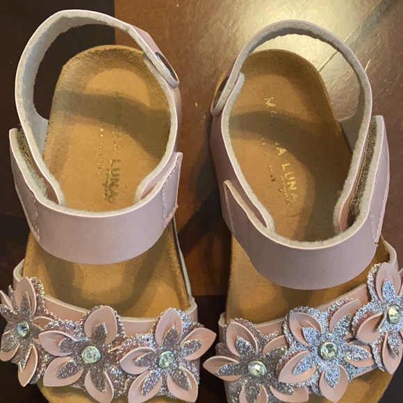 Toddler Sandals - Picture 4 of 7